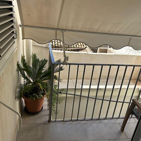 Deni'S Apartments Per 2 Con Veranda Balcone Сиракузы Экстерьер фото
